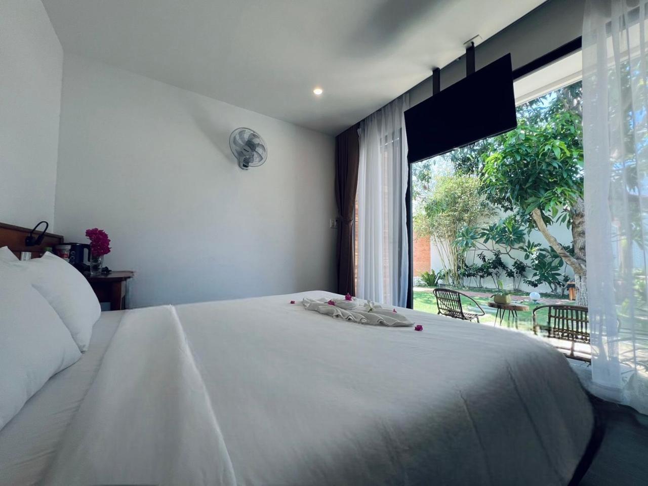 Tuong Vy Boutique Hotel Mui Ne Фантхьет Экстерьер фото