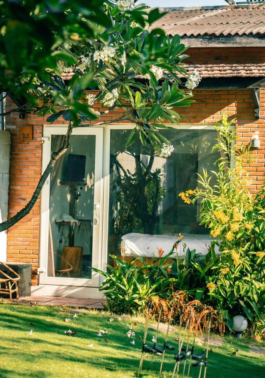 Tuong Vy Boutique Hotel Mui Ne Фантхьет Экстерьер фото